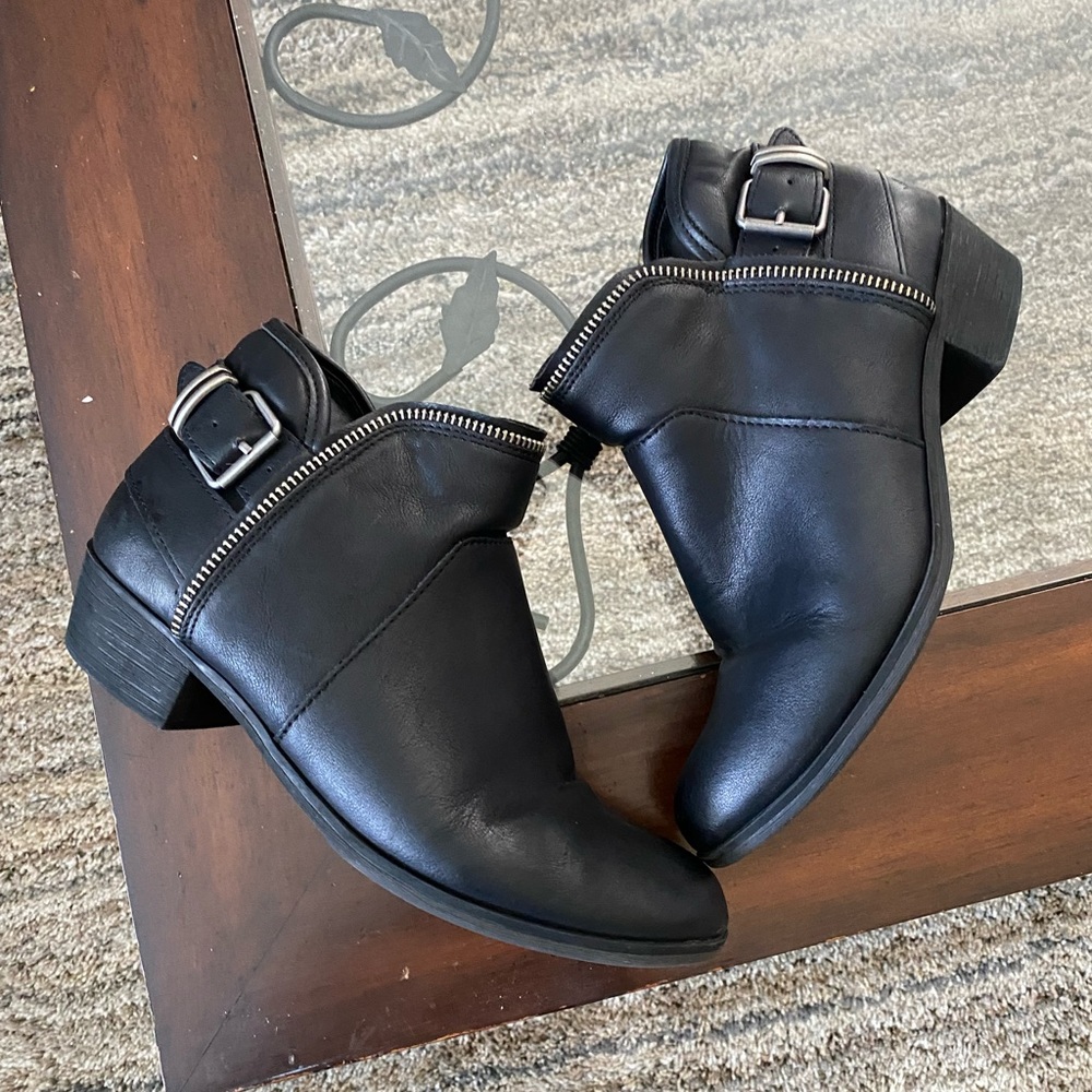 Booties - Picture 6 of 12